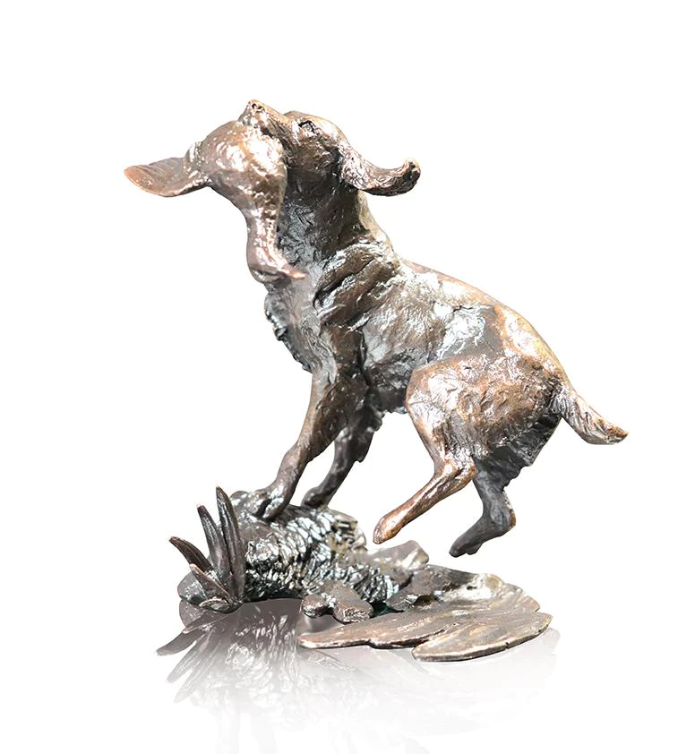Solid Bronze Springer Spaniel Retrieving (1071)