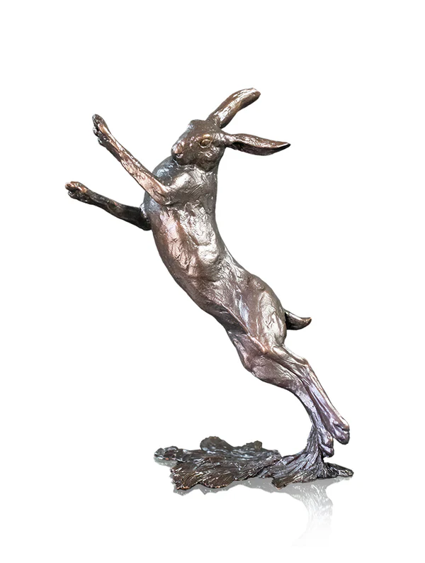Solid Bronze Medium Hare Boxing (1117)