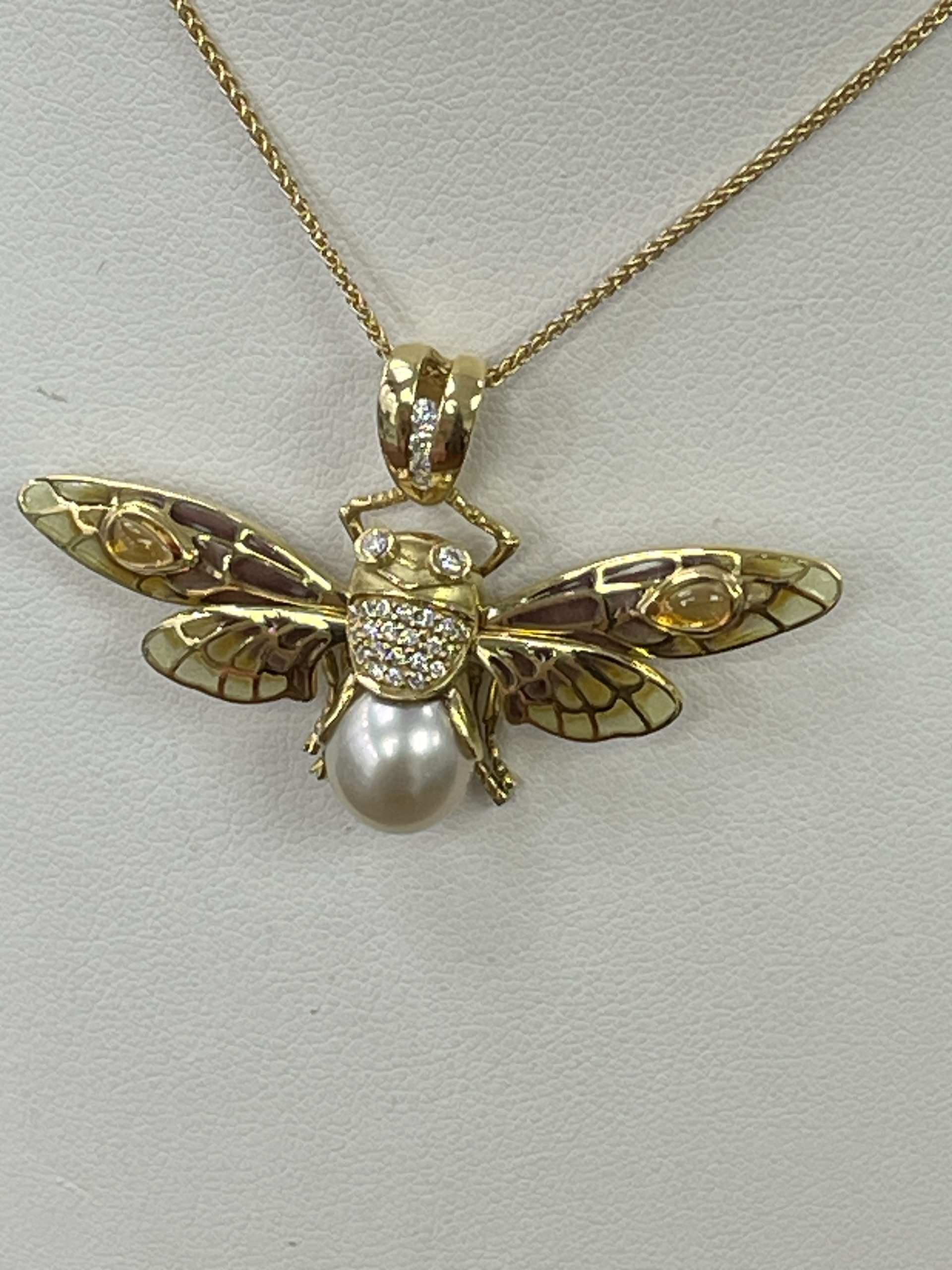 18ct Diamond South Sea Pearl Citrine Enamel Bee Pendant Secondhand