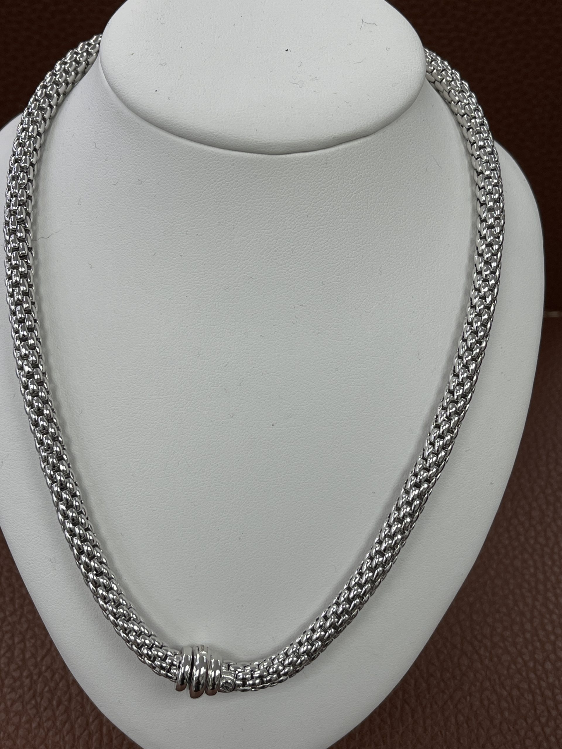 Sterling Silver Rope Effect Necklace with enclosed Clasp