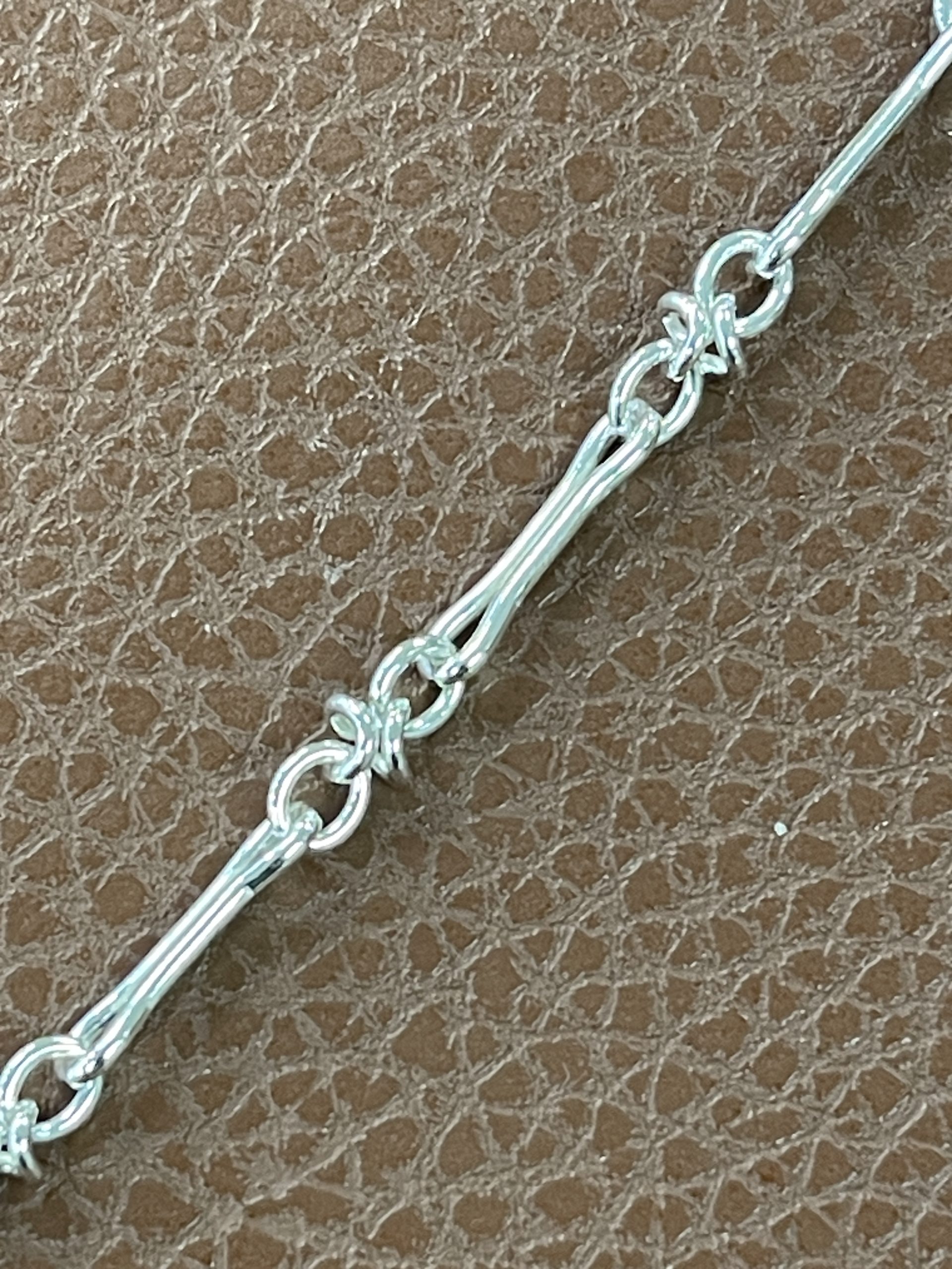 Sterling Silver Pinch Bar Knot Bracelet