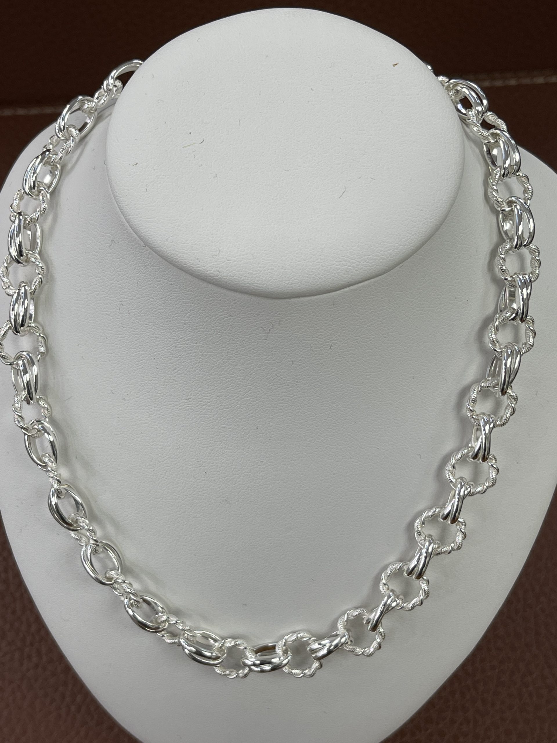 Sterling Silver Fancy Round Twist Design Necklace