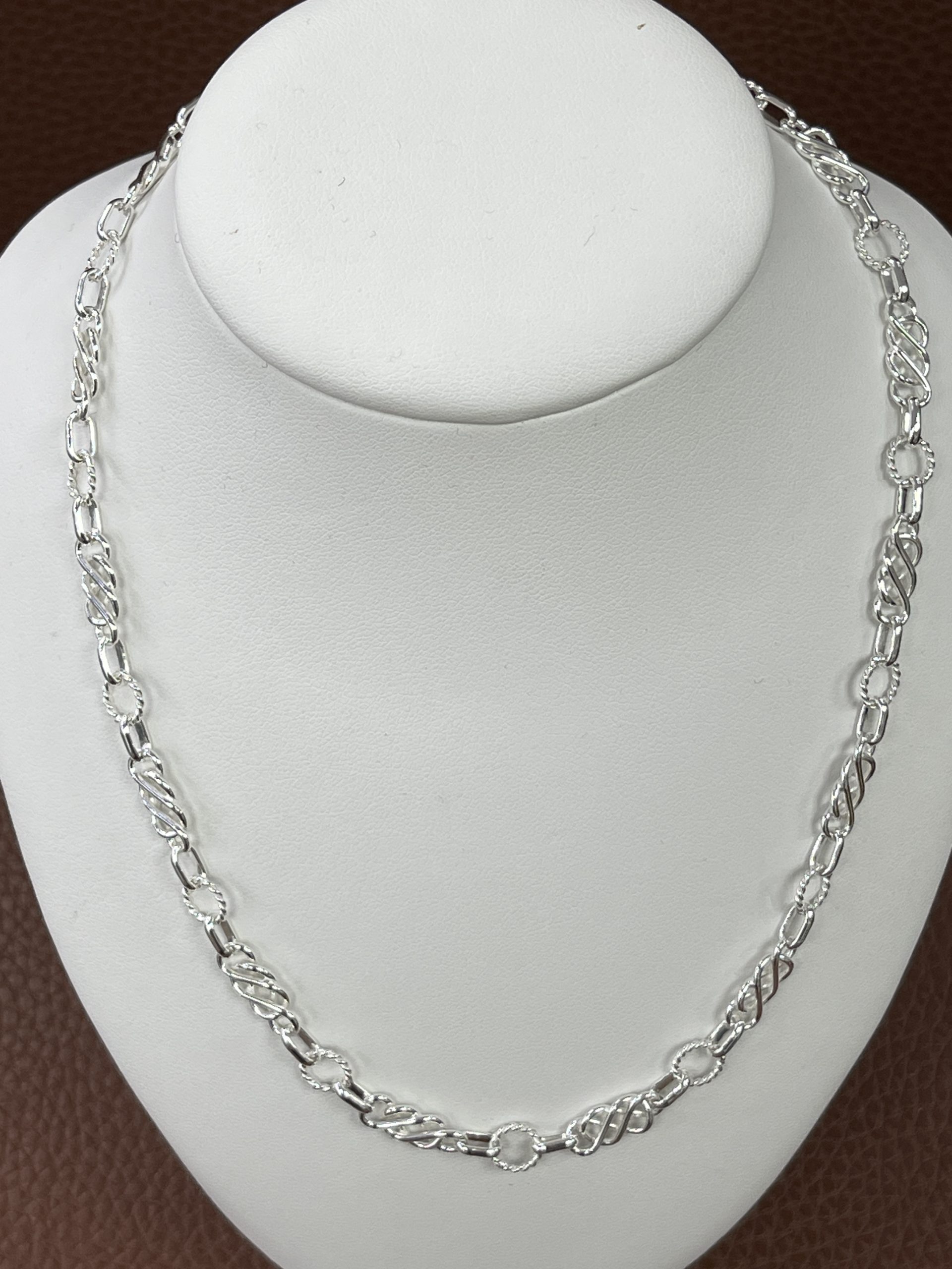 Sterling Silver Circle & Plait Weave Necklace