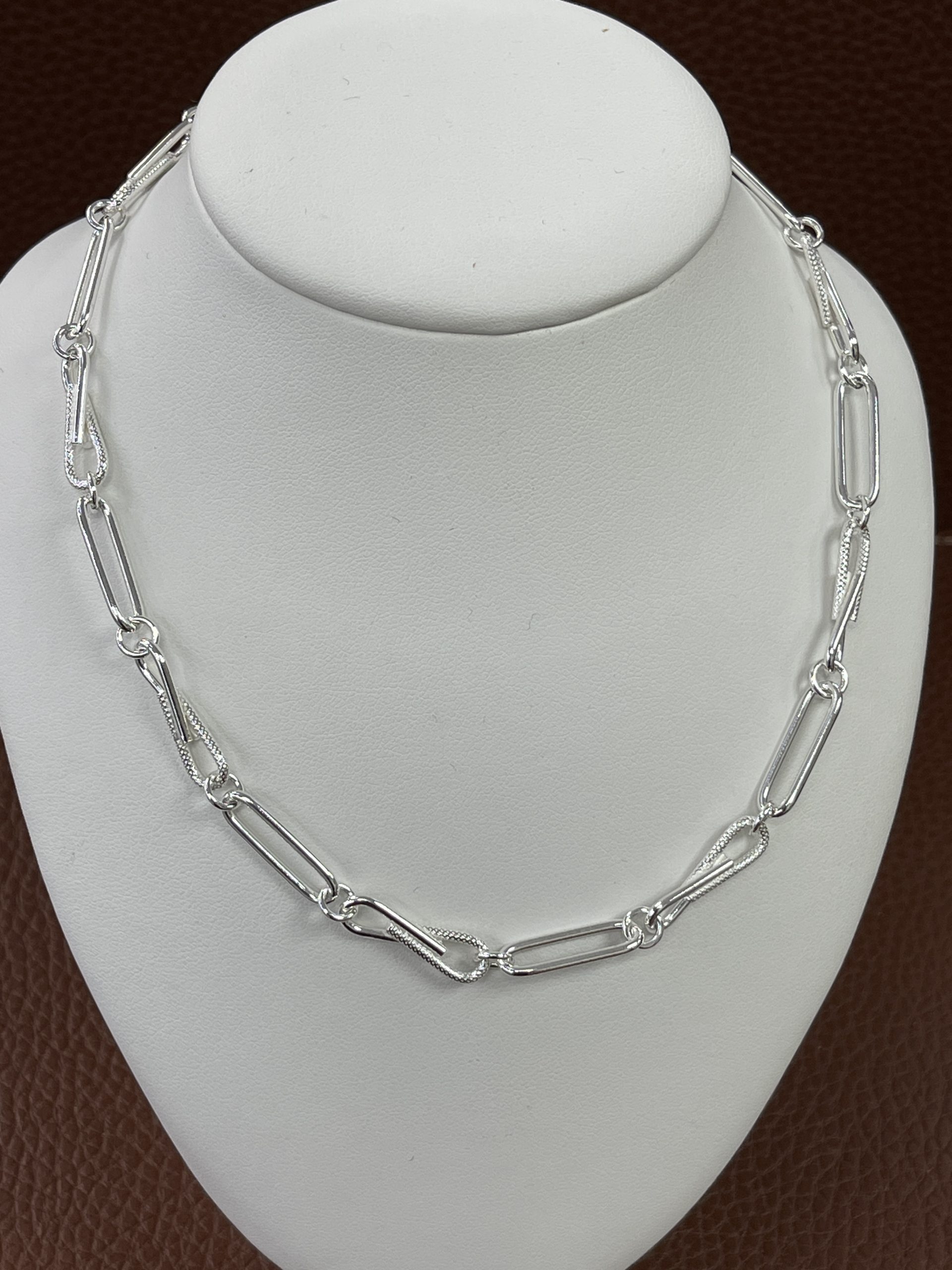 Sterling Silver Infinity Oval Design Necklace Chain