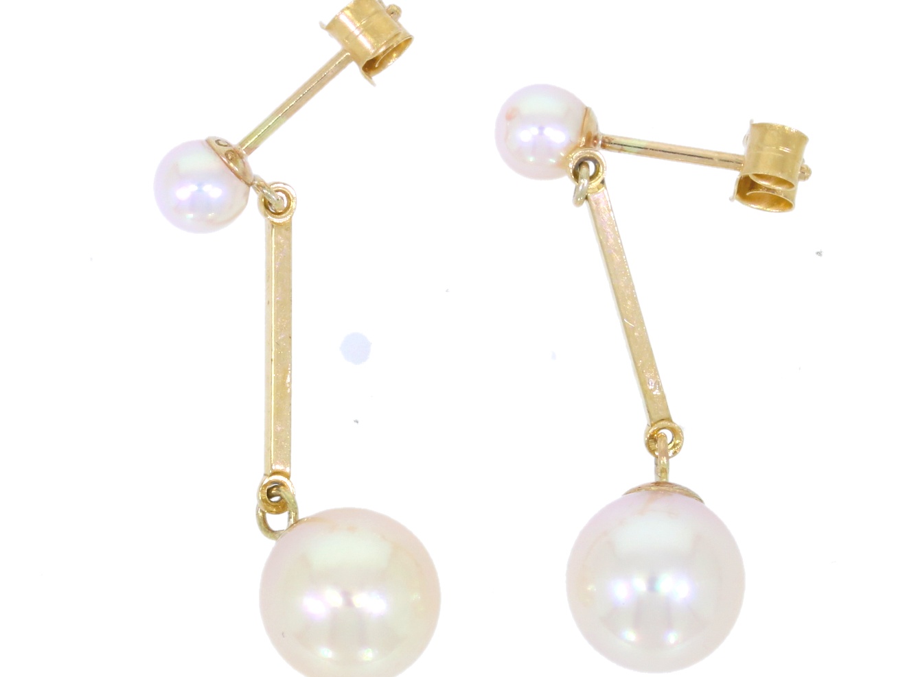 9ct Freshwater Cultured Pearls 6.4/7mm Drop Earrings