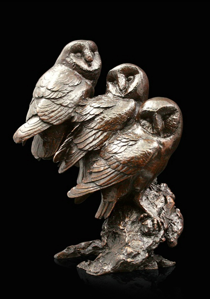 Solid Bronze Owls Birds /Watchful (945) By Michael Simpson