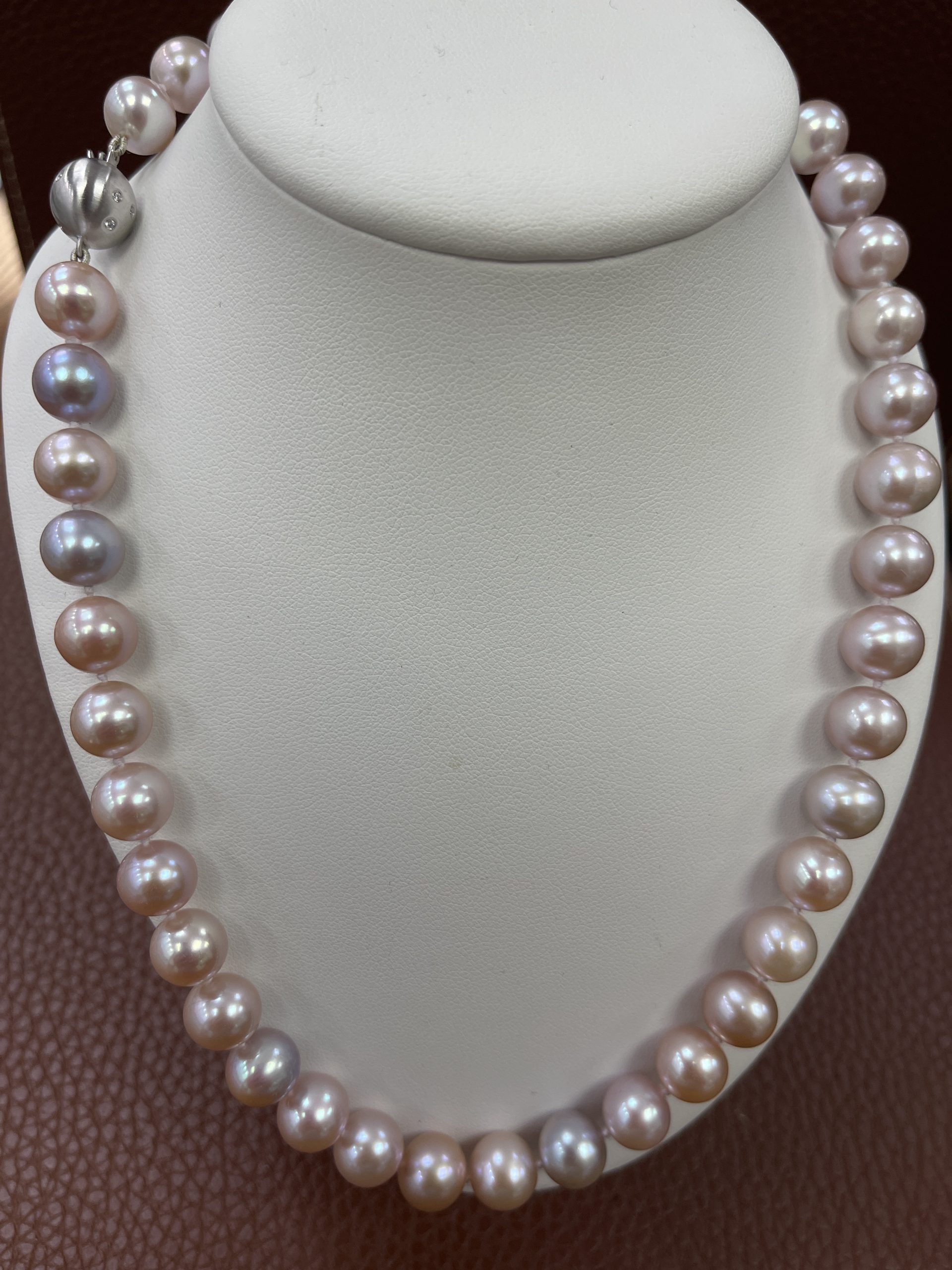 Cultured 10mm Pearl Necklace Preowned 14ct Diamond Clasp